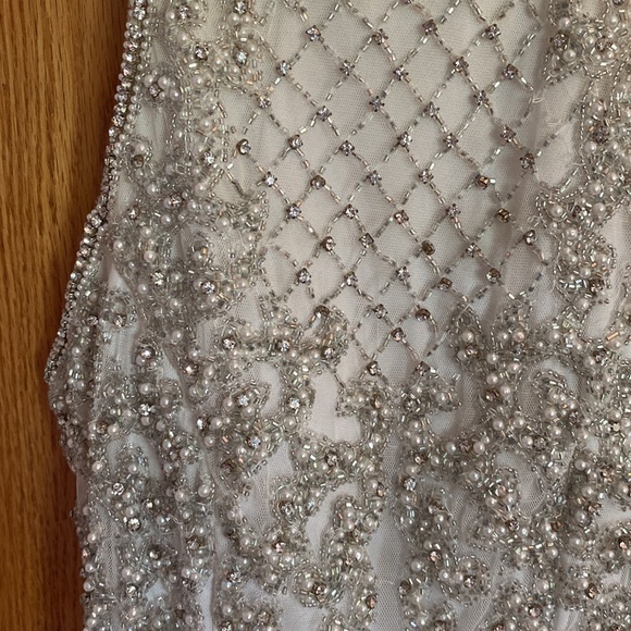 Sherri Hill White/Silver Detailed Beading Short Homecoming Dress - Picture 4 of 6